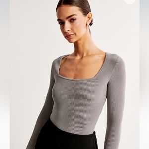 Abercrombie Long-Sleeve Ottoman Squareneck Bodysuit in Grey